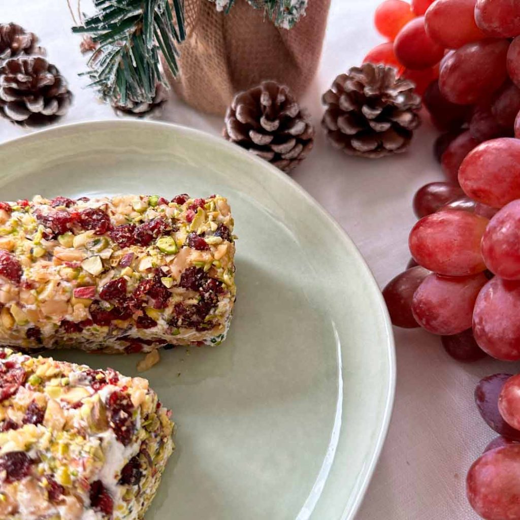 receta-navideña-untable-queso-crema-uvas