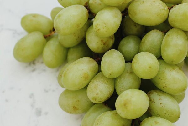 las-uvas-estriñen-o-ayudan-a-ir-al-baño